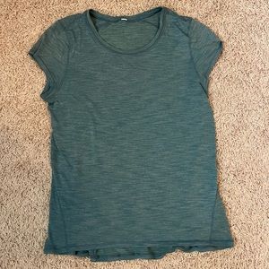 Lululemon Top!
